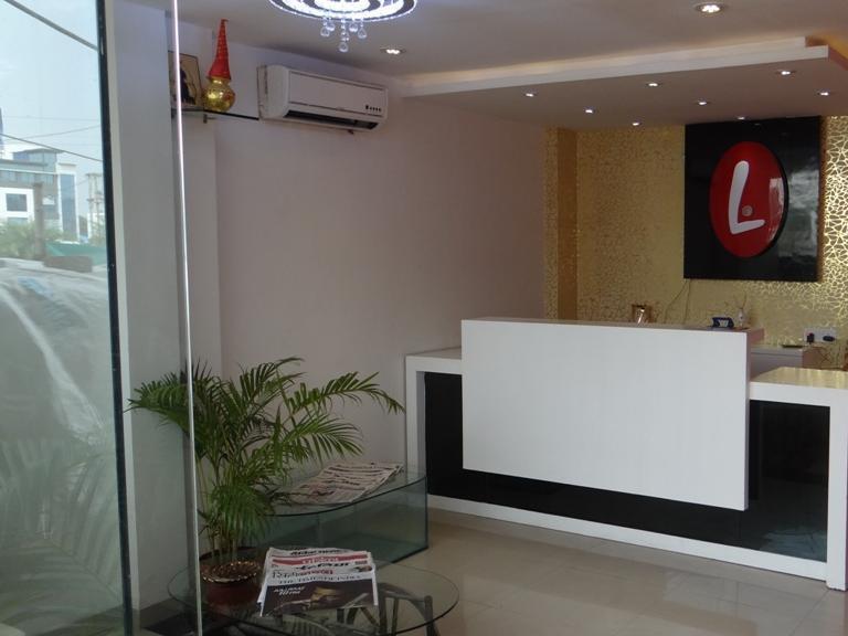 Linear Inn Indore Extérieur photo