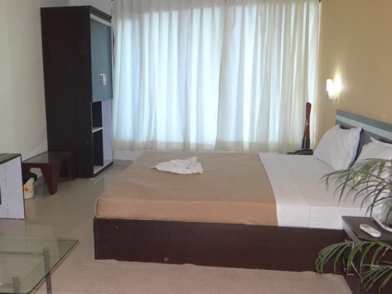 Linear Inn Indore Extérieur photo
