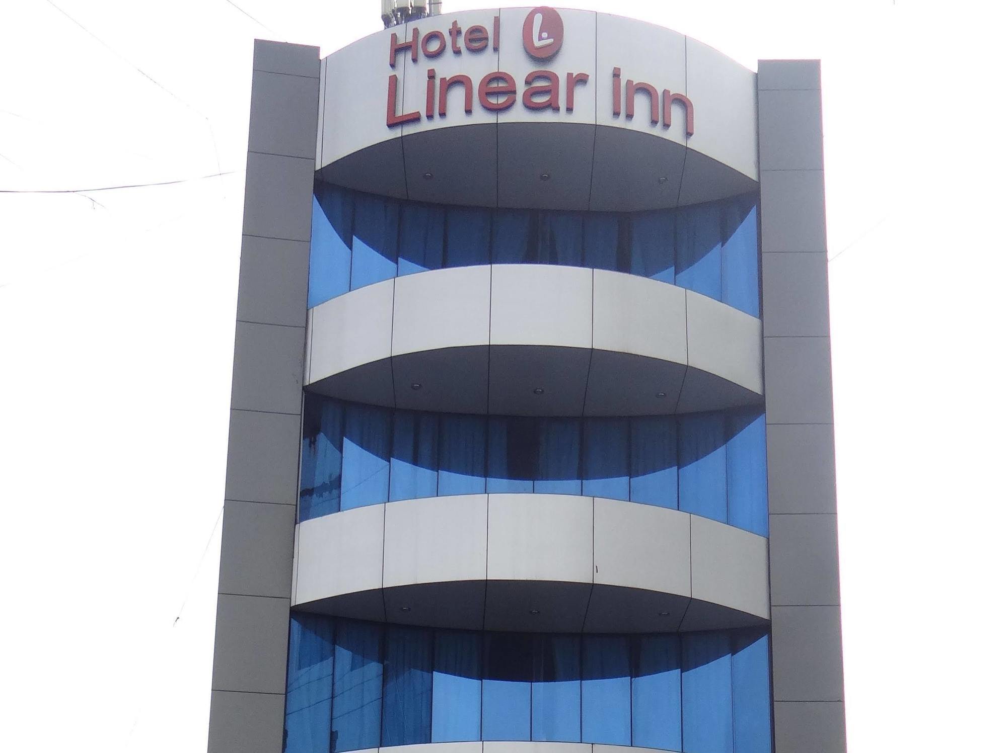 Linear Inn Indore Extérieur photo
